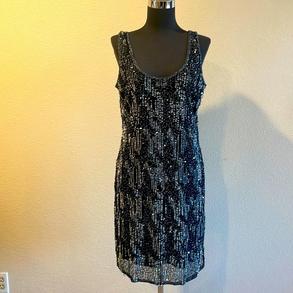 Black and silver sequins dress
